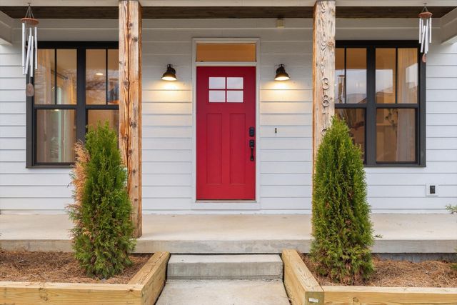 3819 Longview Drive, Chattanooga, TN 37409