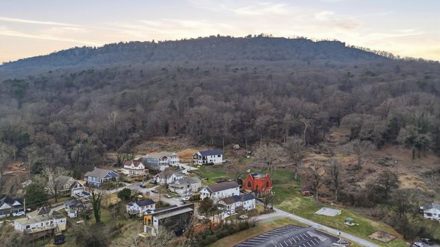 3819 Longview Drive, Chattanooga, TN 37409