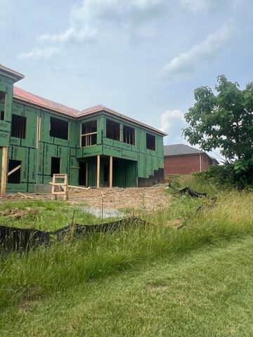 1121 Leawood Drive, Frankfort, KY 40601