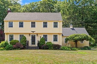 10 Prancing Rd, Chelmsford, MA 01824