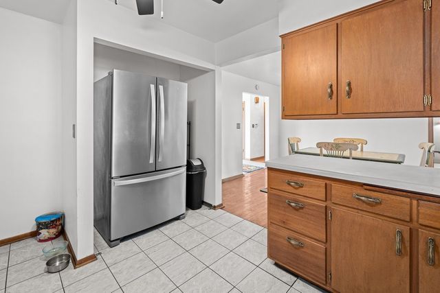 1003 14th Ave B, Orion, IL 61273