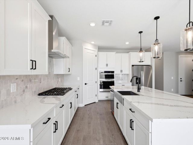 8085 N 185TH Lane, Waddell, AZ 85355