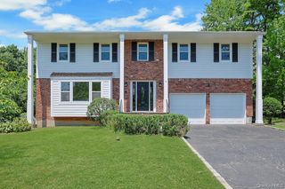 5 Country Ridge Road, Scarsdale, NY 10583