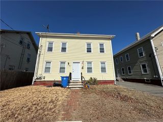 29 North Union Street, Lincoln, RI 02865