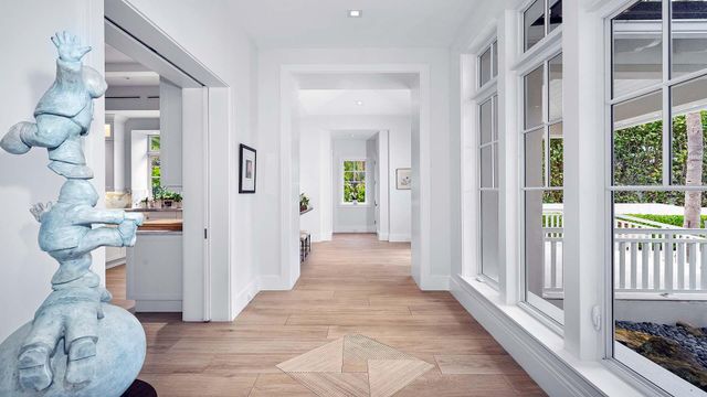 702 N Ocean Boulevard, Delray Beach, FL 33483