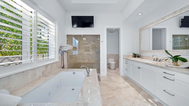 702 N Ocean Boulevard, Delray Beach, FL 33483