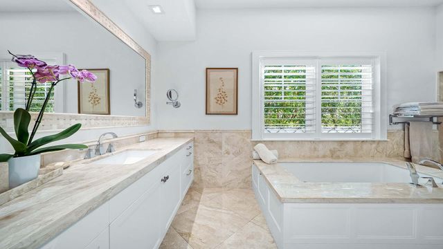 702 N Ocean Boulevard, Delray Beach, FL 33483