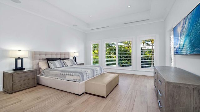 702 N Ocean Boulevard, Delray Beach, FL 33483