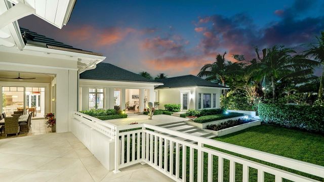 702 N Ocean Boulevard, Delray Beach, FL 33483