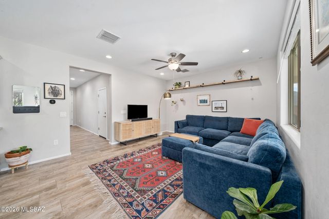 10260 E Encinas Trail, Tucson, AZ 85747