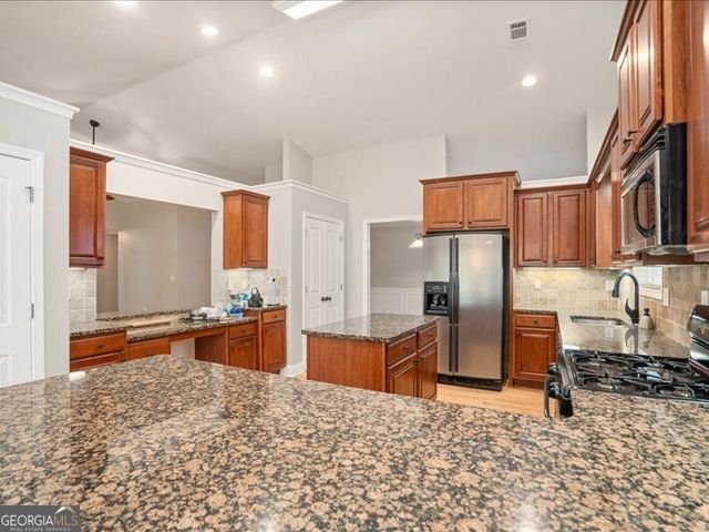 1406 Morgans Bluff, Monroe, GA 30656