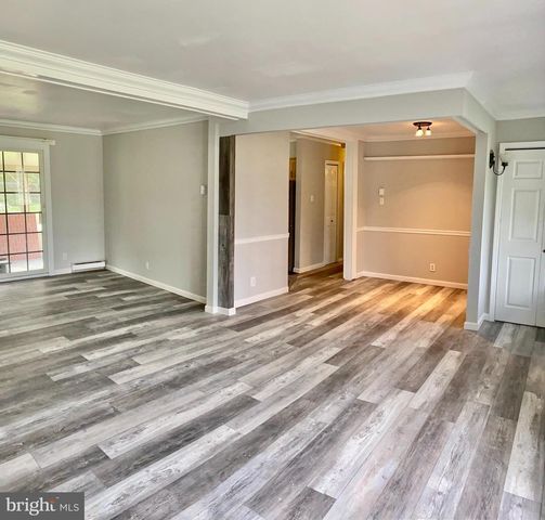 1008 CLEMATIS ST, Reading, PA 19608