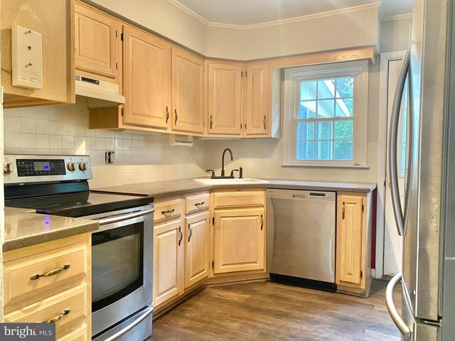 1008 CLEMATIS ST, Reading, PA 19608