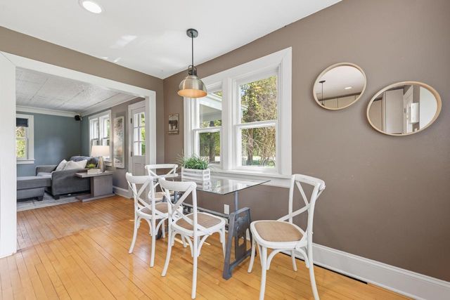 5605 Pine LANE, Mequon, WI 53092