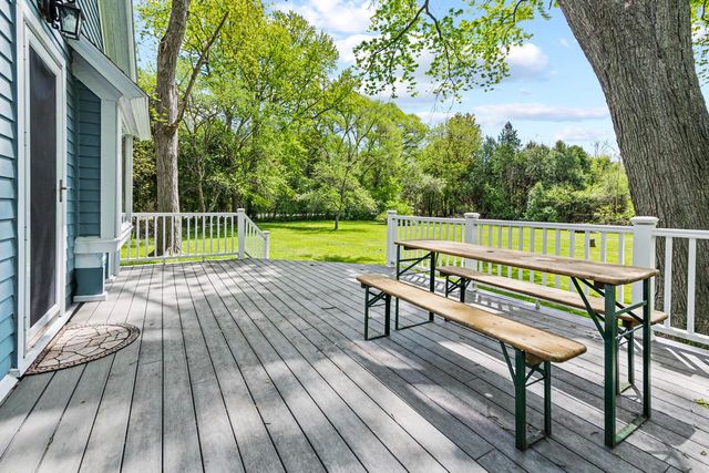 5605 Pine LANE, Mequon, WI 53092