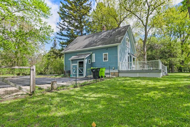 5605 Pine LANE, Mequon, WI 53092