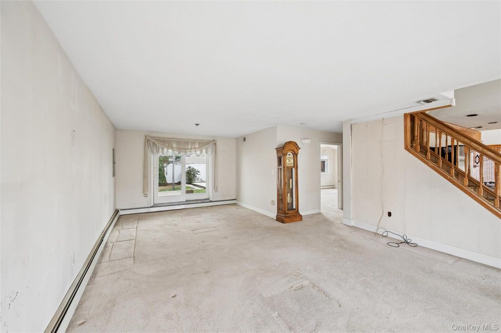 63 Stone Lane, Levittown, NY 11756 — photo 5