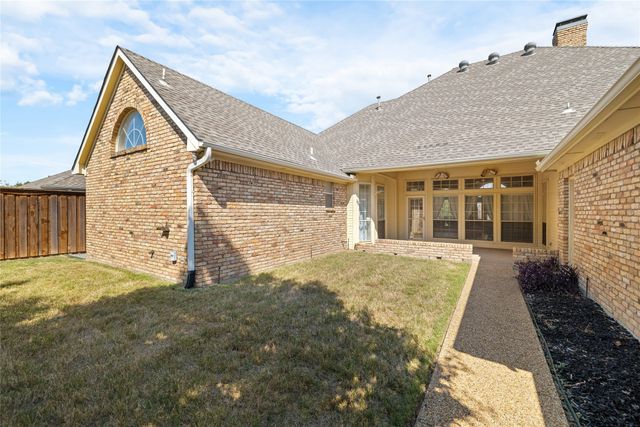 820 Foxwood Lane, Wylie, TX 75098