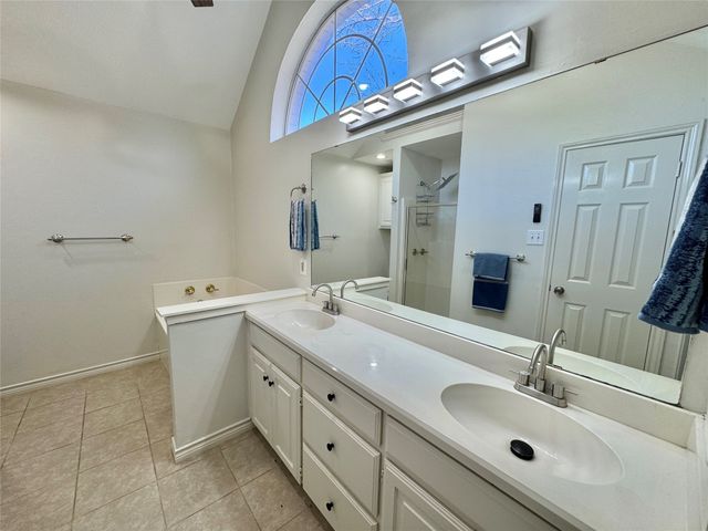 321 Tanglewood Street, Denton, TX 76207