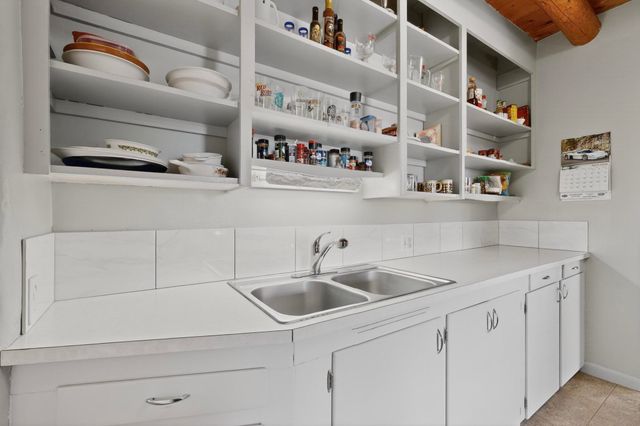 1011 Calle Sierra Vista, Espanola, NM 87532