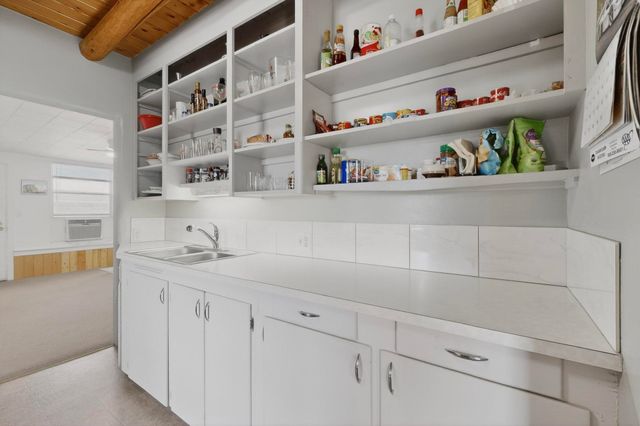 1011 Calle Sierra Vista, Espanola, NM 87532