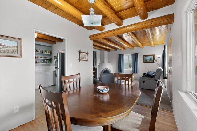 1011 Calle Sierra Vista, Espanola, NM 87532