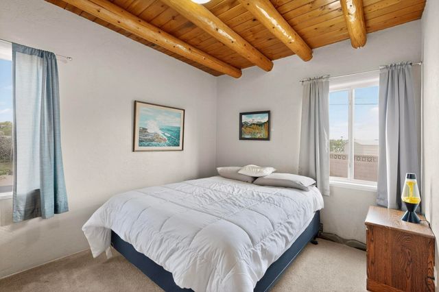 1011 Calle Sierra Vista, Espanola, NM 87532