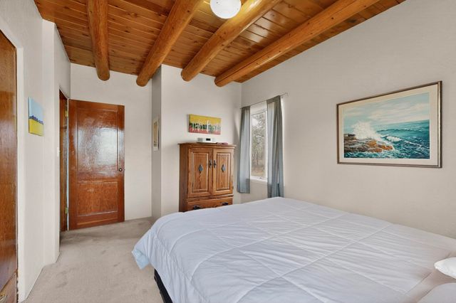 1011 Calle Sierra Vista, Espanola, NM 87532