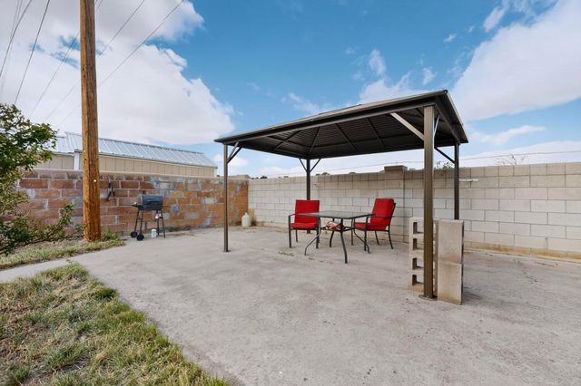 1011 Calle Sierra Vista, Espanola, NM 87532