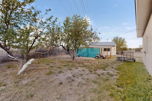 1011 Calle Sierra Vista, Espanola, NM 87532