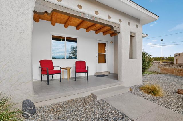 1011 Calle Sierra Vista, Espanola, NM 87532