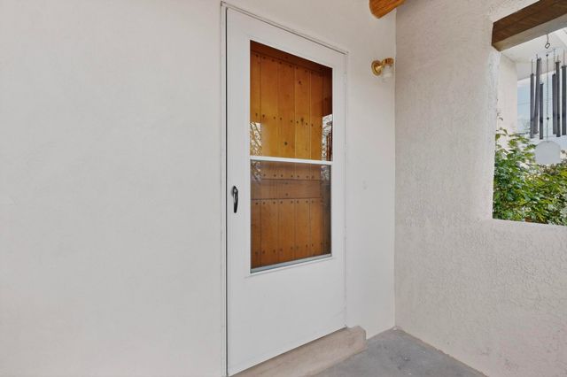 1011 Calle Sierra Vista, Espanola, NM 87532