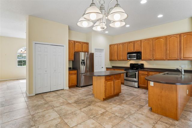 18915 BASCOMB LANE, Hudson, FL 34667