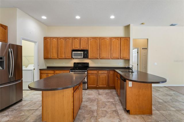 18915 BASCOMB LANE, Hudson, FL 34667