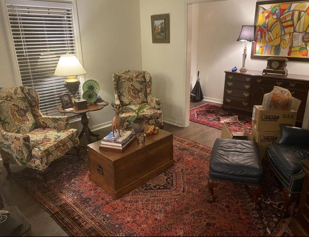 110 Linden, Hattiesburg, MS 39402