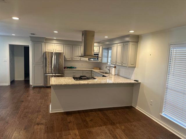 110 Linden, Hattiesburg, MS 39402