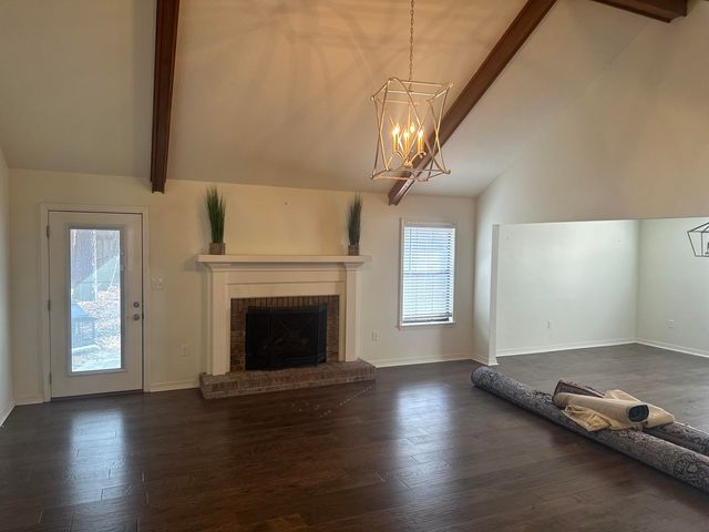 110 Linden, Hattiesburg, MS 39402