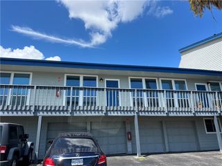 3402 Ocean Dr 10, Corpus Christi, TX 78411