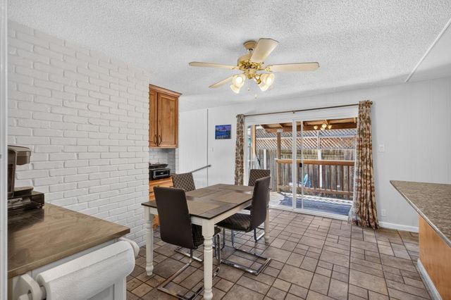 9166 Rundelay Way, Sacramento, CA 95826