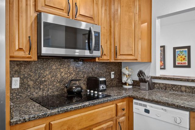 9166 Rundelay Way, Sacramento, CA 95826
