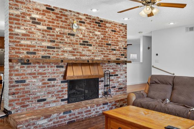 9166 Rundelay Way, Sacramento, CA 95826