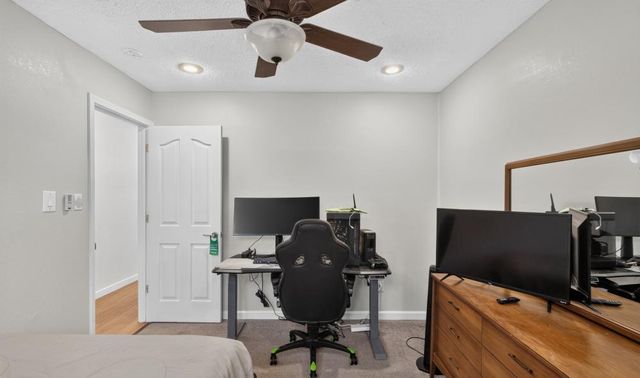 9166 Rundelay Way, Sacramento, CA 95826