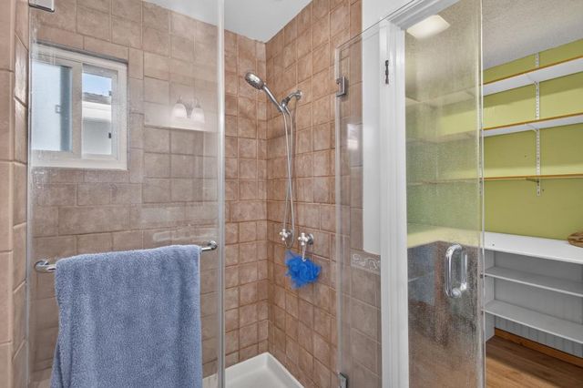 9166 Rundelay Way, Sacramento, CA 95826