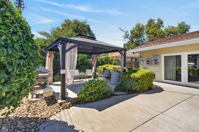 9166 Rundelay Way, Sacramento, CA 95826