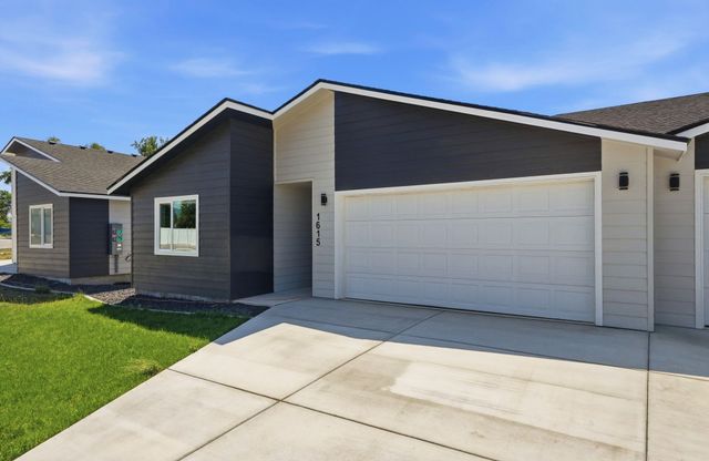 1615 N Selkirk Rd, Spokane Valley, WA 99016