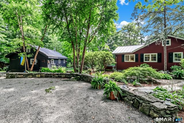 132 Webbs Hill Road, Stamford, CT 06903