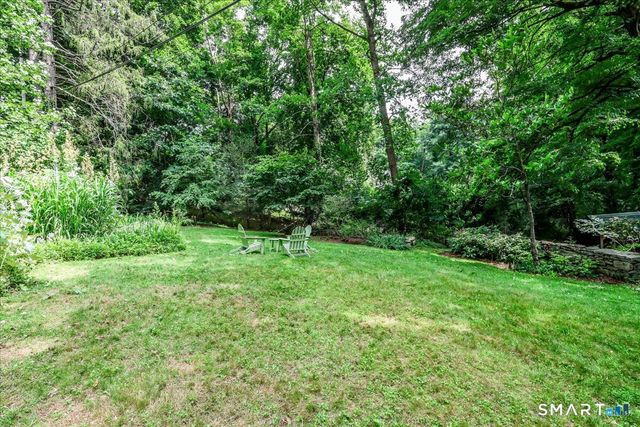 132 Webbs Hill Road, Stamford, CT 06903