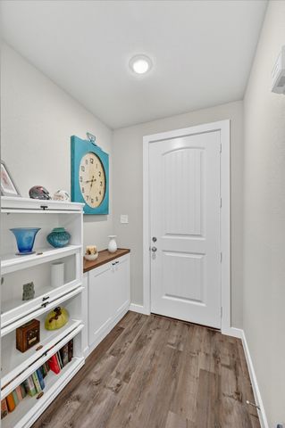 1005 W Chambers Street, Cleburne, TX 76033