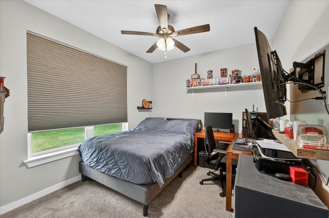 1005 W Chambers Street, Cleburne, TX 76033