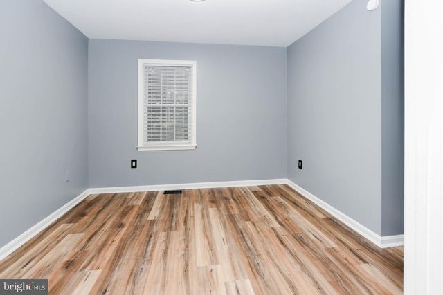 5898 AMBASSADOR WAY, Alexandria, VA 22310